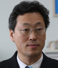 김  찬 사진