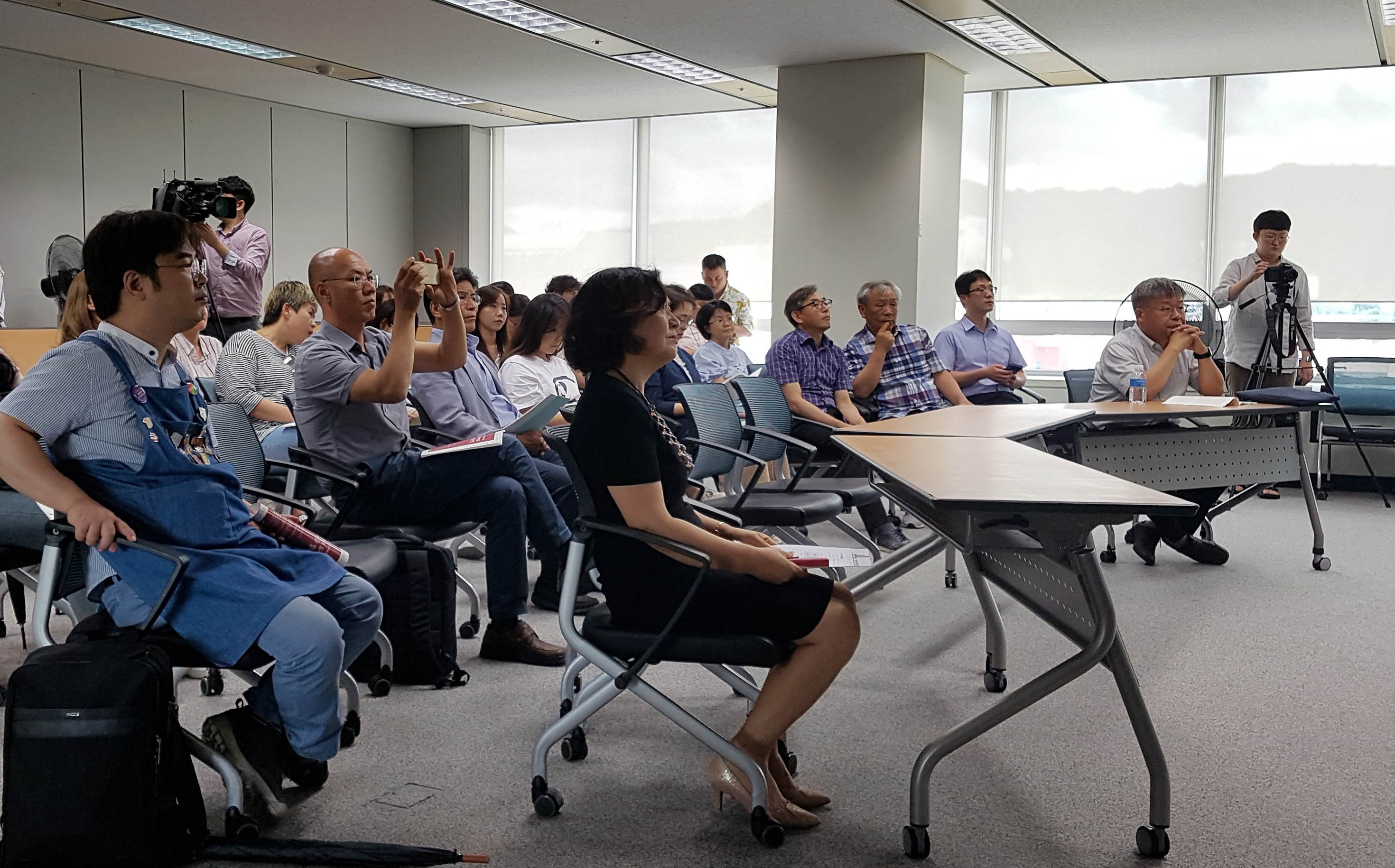 민·관 협력으로 만드는 선미촌의 미래 (1).JPG