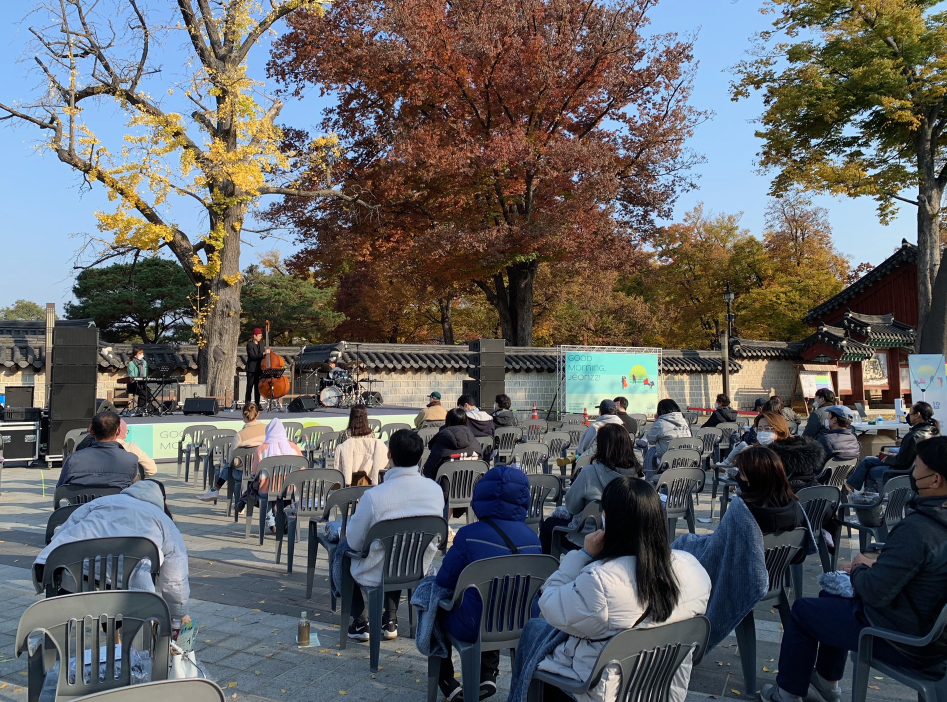 색다른 공연 관광객들에 모닝 재즈 선보여1.jpg