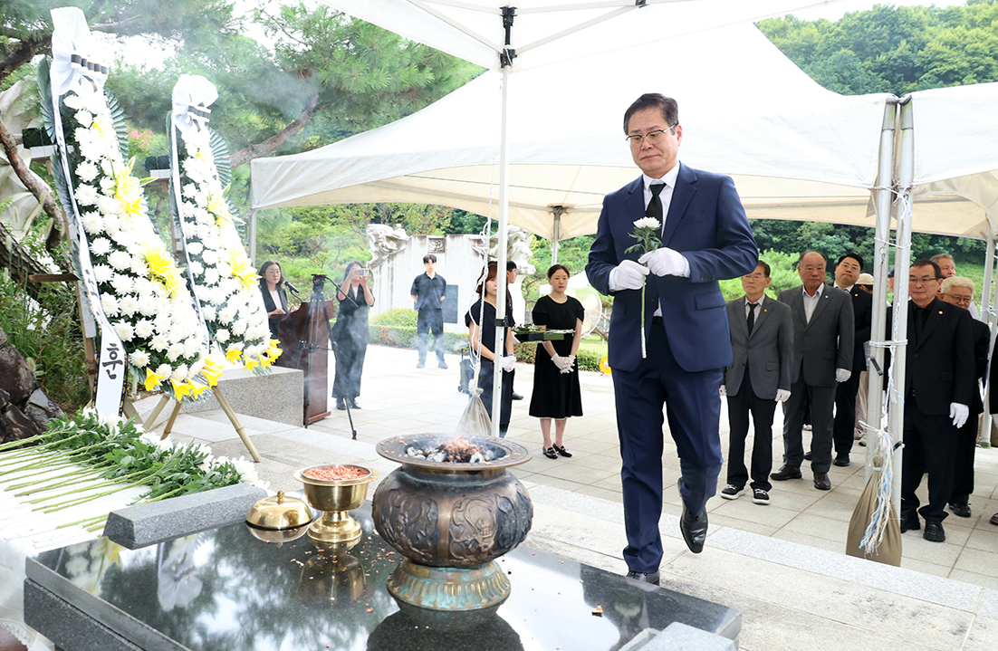 전북지역 독립운동추념탑 참배 썸네일