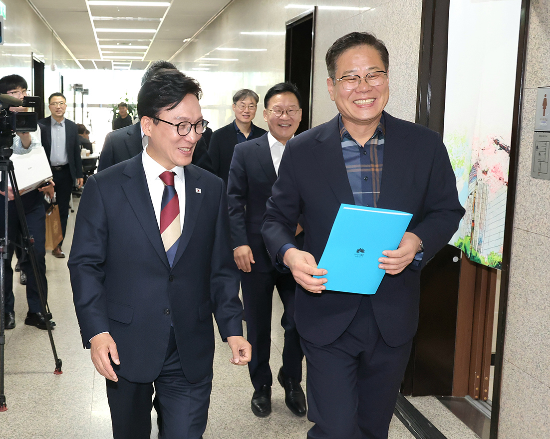 김민석 더불어민주당 당대표 면담 썸네일